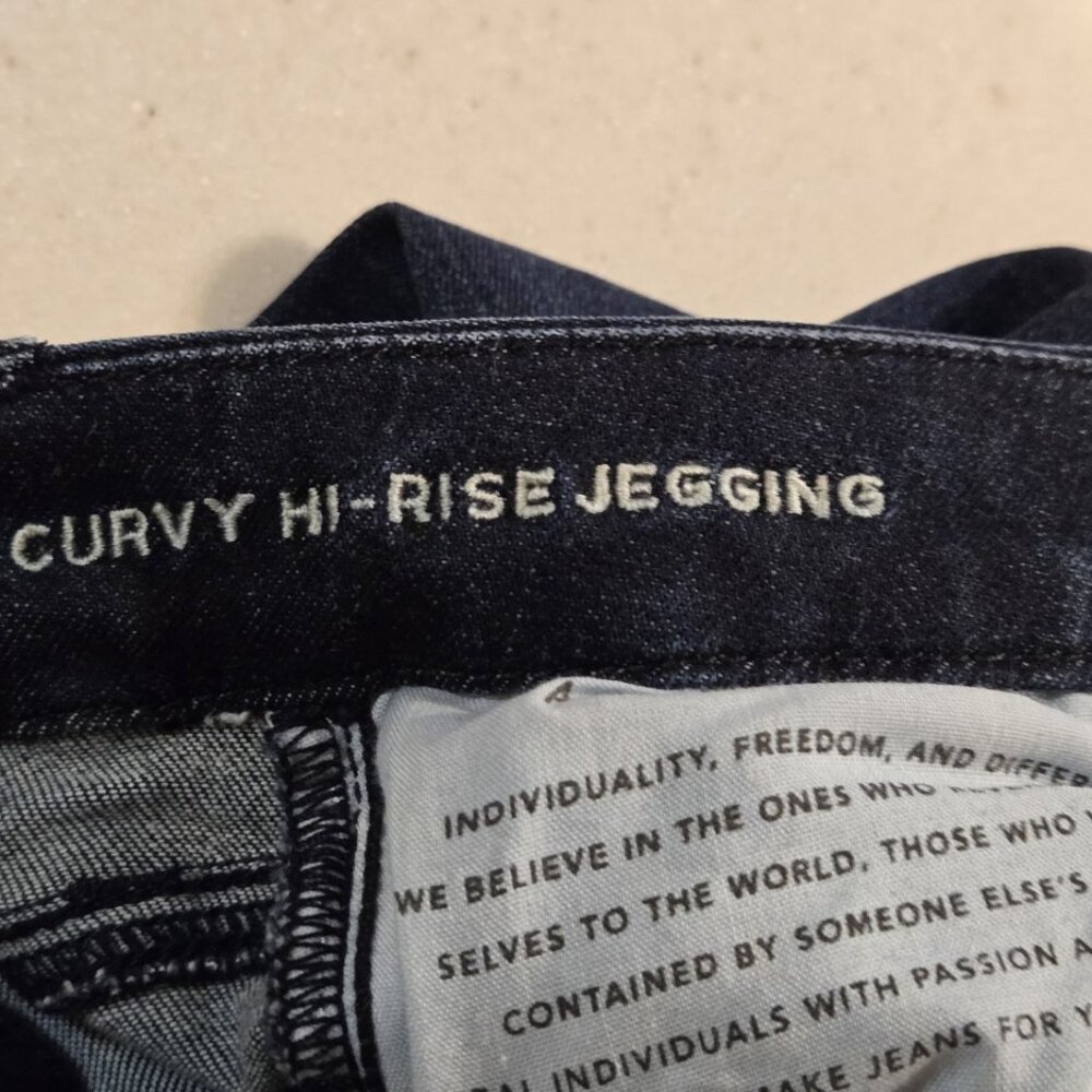 American Eagle Outfitters Dark Blue High Rise Jeans - Picture 5 of 10